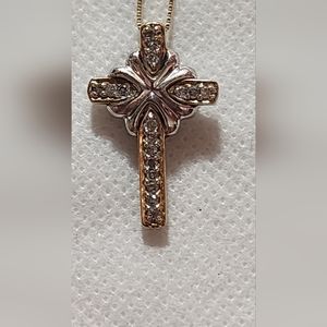 10k yellow & White gold Italian diamond Necklace